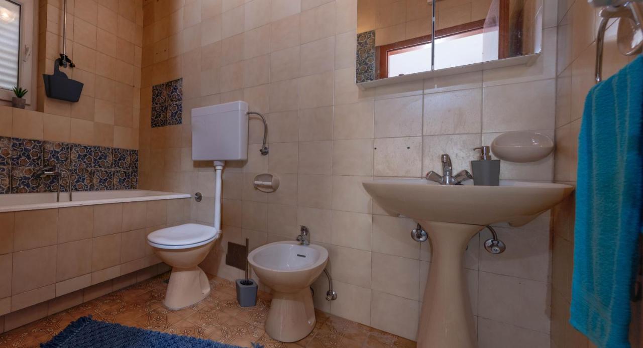 Apartman Duce Milka Villa Exterior photo